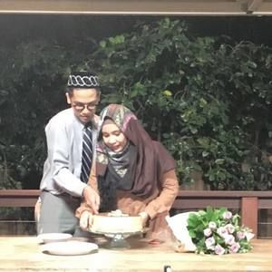 Meet your Posher, Indyra